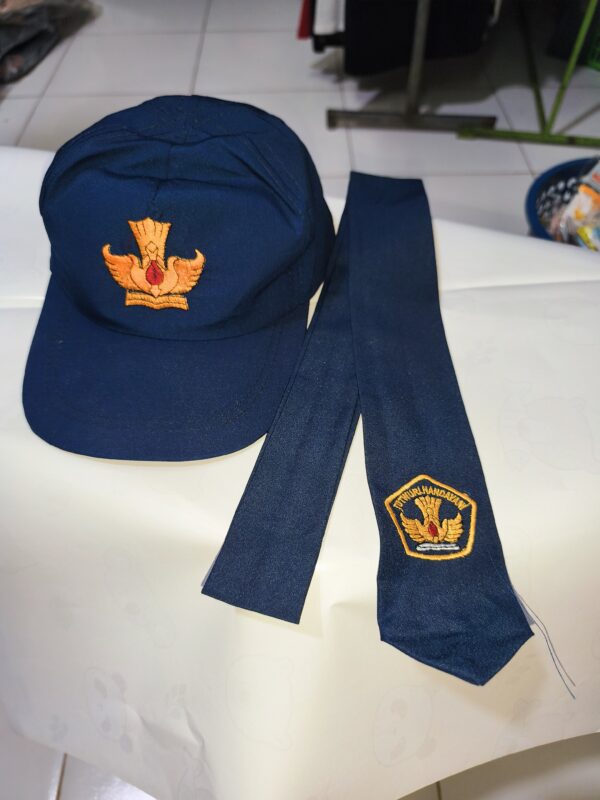 Topi Dasi SMP